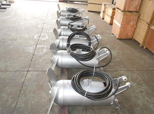 Electric vs hydraulic submersible agitators which is better