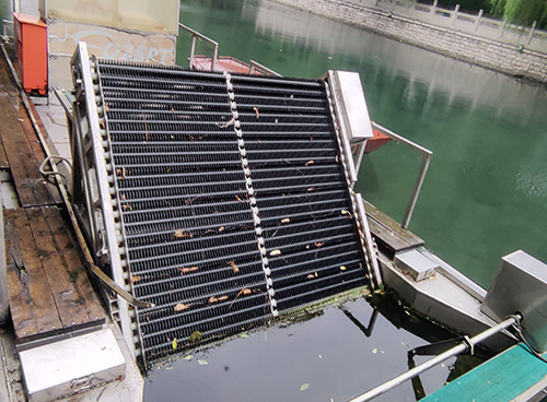 How To Determine The Appropriate Grille Spacing For The Water Treatment Grille?