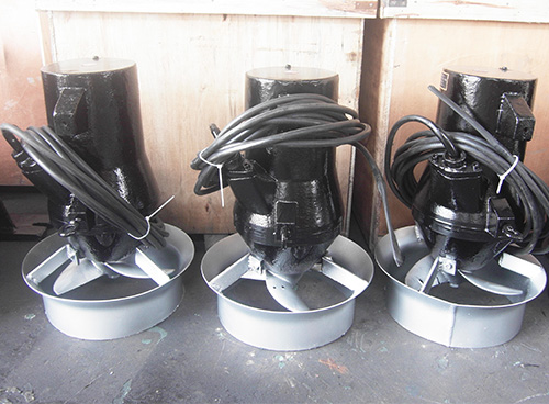 How Deep Is The Electric Submersible Agitator Suitable For An Underwater Environment?
