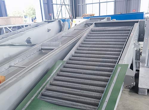What is the typical bar spacing of waste water treatment grilles?