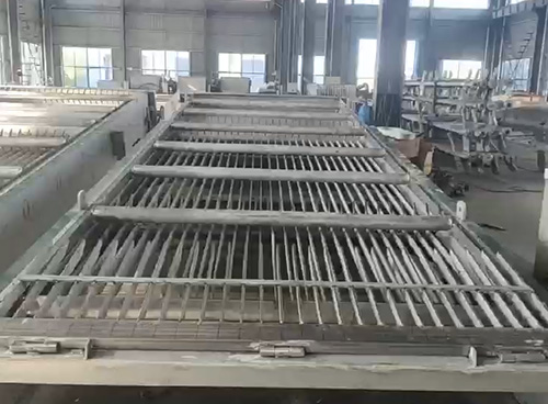 What is a screen rake？